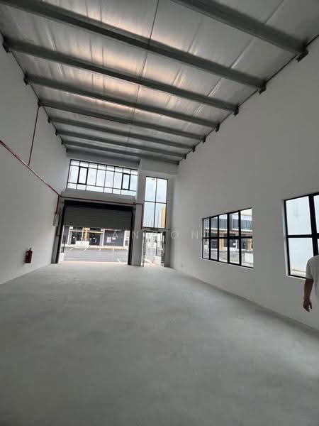 Factory for Rent in Taman Lagenda Putra (Kulai) - Anson Chua - Interior - PropertyGuru.com.my