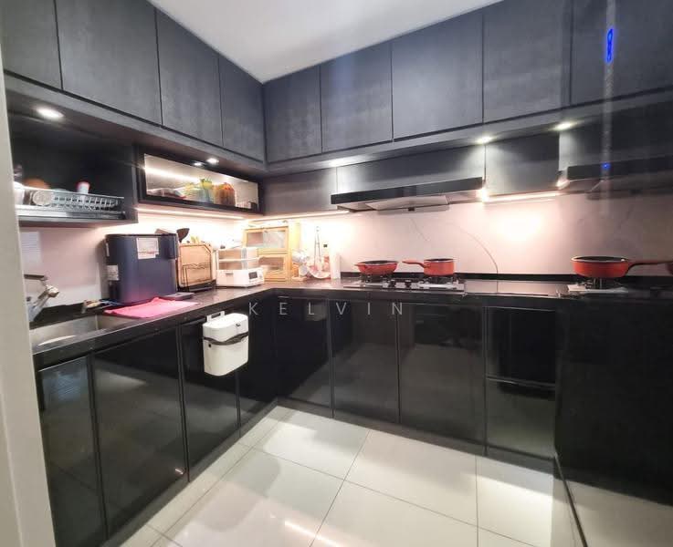Kediaman Servis untuk Dijual di Galleria Equine Park - Kelvin Ng - Kitchen - PropertyGuru.com.my