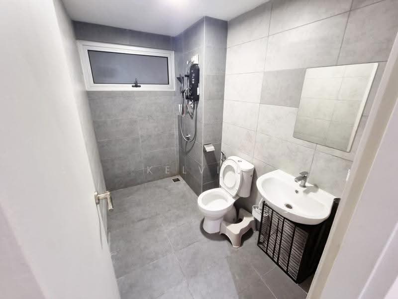 Kediaman Servis untuk Dijual di Galleria Equine Park - Kelvin Ng - Bathroom - PropertyGuru.com.my