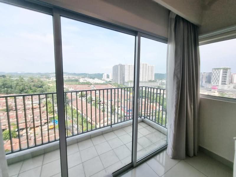 Kediaman Servis untuk Dijual di Galleria Equine Park - Kelvin Ng - Balcony - PropertyGuru.com.my
