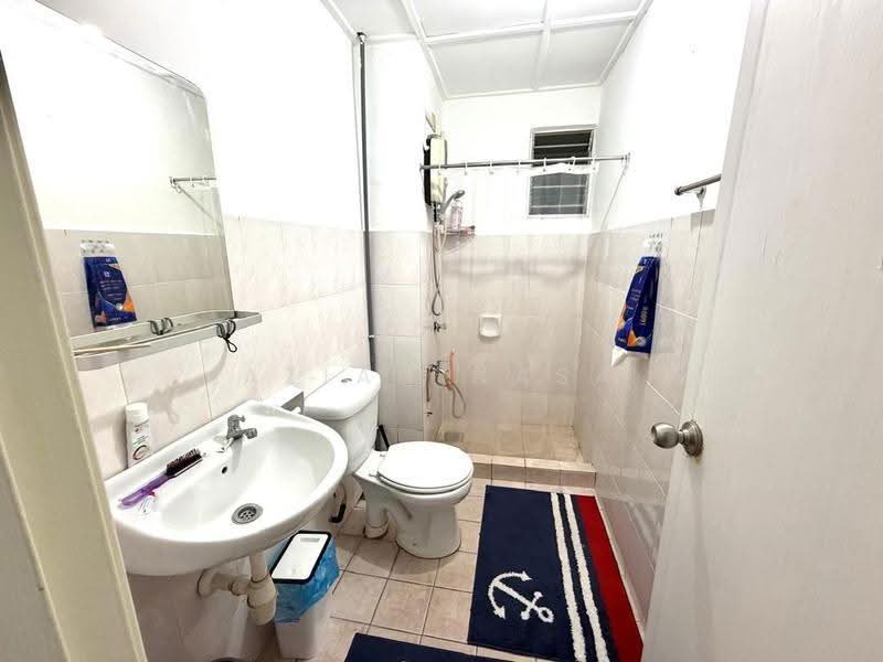 Condominium for Sale at D'Rimba - Azian Nasa - Bathroom - PropertyGuru.com.my