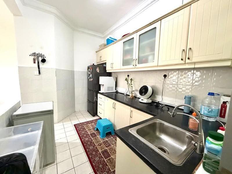 Condominium for Sale at D'Rimba - Azian Nasa - Kitchen - PropertyGuru.com.my
