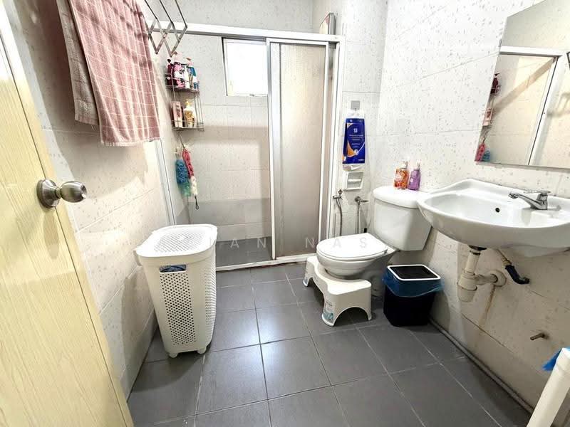 Condominium for Sale at D'Rimba - Azian Nasa - Bathroom - PropertyGuru.com.my