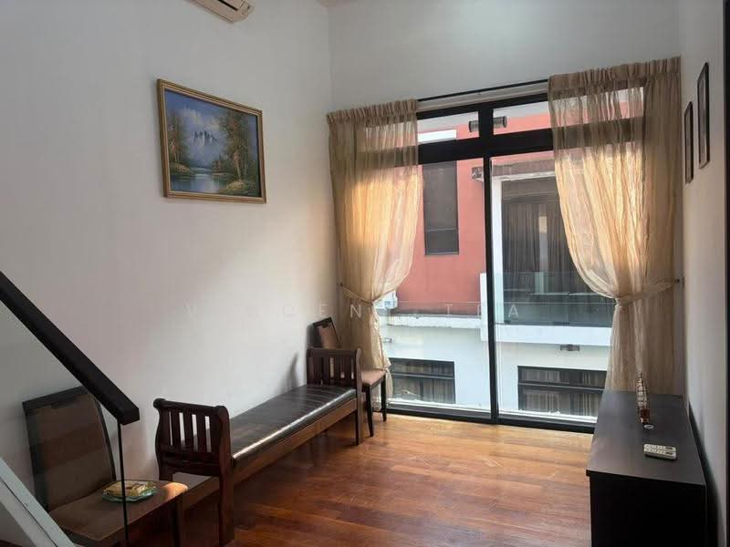 Cluster House for Rent in Iskandar Puteri (Nusajaya) (Johor) - Vincent Tea - Living Room - PropertyGuru.com.my