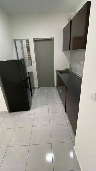Apartment for Rent at Idaman Melur @ Cybersouth - Azura Hariri - Kitchen - PropertyGuru.com.my