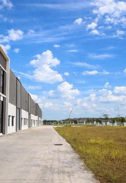 Semi-D Factory for Rent in Eco Business Park 2 Senai (Senai) - Phang Elainne - Exterior - PropertyGuru.com.my