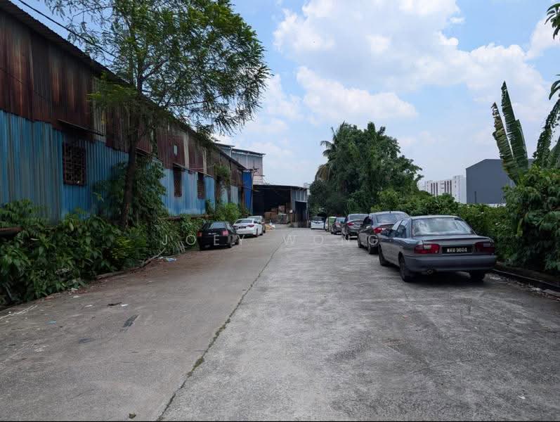 Kilang untuk Disewa di Kawasan Perindustrian Balakong (Balakong) - Joey Wong - Exterior - PropertyGuru.com.my