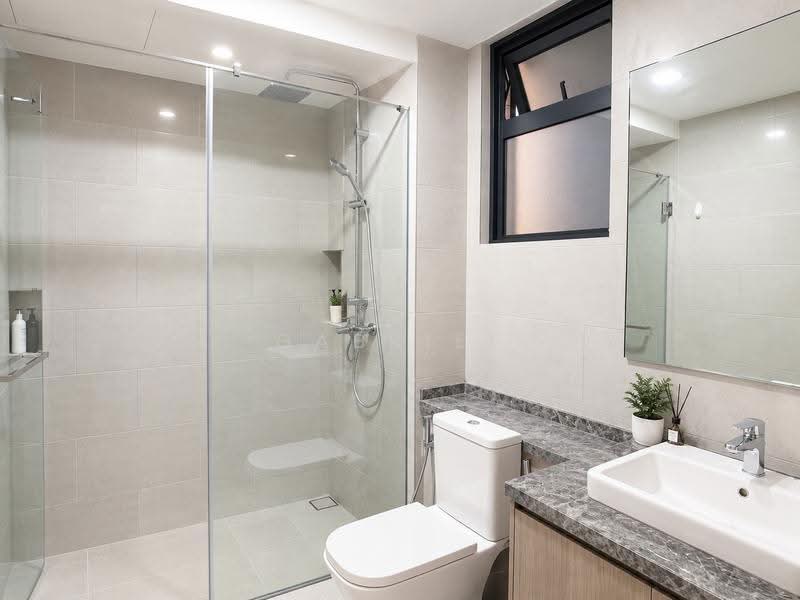 Kondominium untuk Disewa di Residensi Astrea - Gabriel Yap - Bathroom - PropertyGuru.com.my