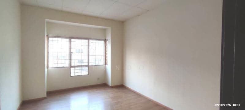 2-storey Terraced House for Sale in Taman Puncak Jalil (Seri Kembangan) - Brandon Yee - Interior - PropertyGuru.com.my