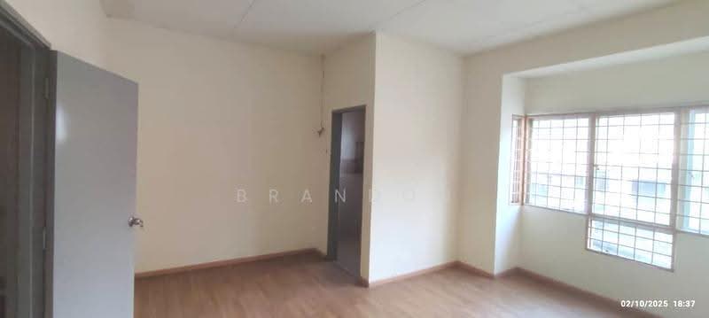 2-storey Terraced House for Sale in Taman Puncak Jalil (Seri Kembangan) - Brandon Yee - Interior - PropertyGuru.com.my