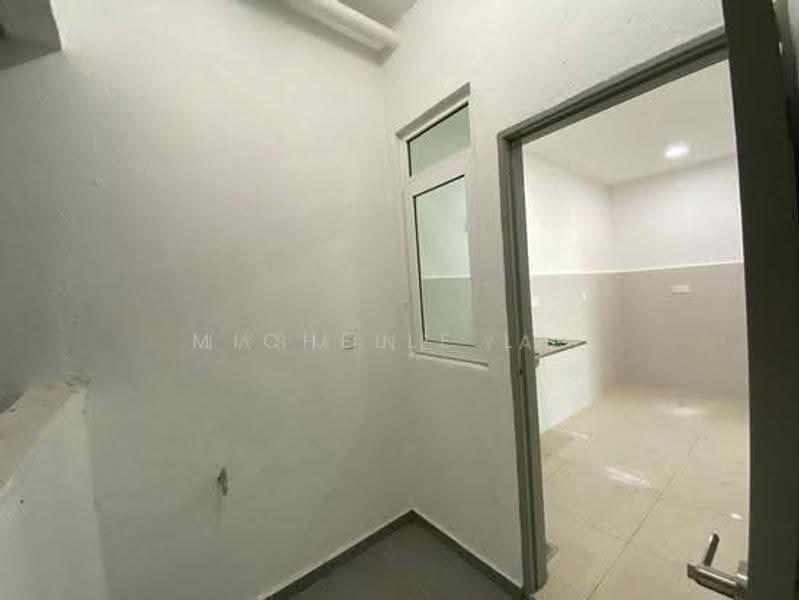 Condominium for Sale at Iris Residence - Michelle Lai - Interior - PropertyGuru.com.my