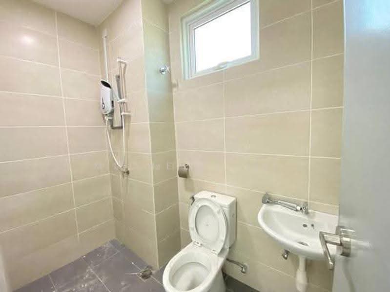 Condominium for Sale at Iris Residence - Michelle Lai - Bathroom - PropertyGuru.com.my