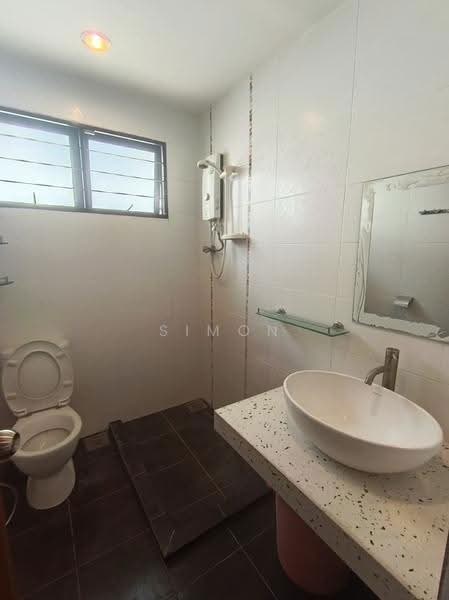 Bungalow House for Sale in SS1 (Petaling Jaya) - Simon Tan - Bathroom - PropertyGuru.com.my