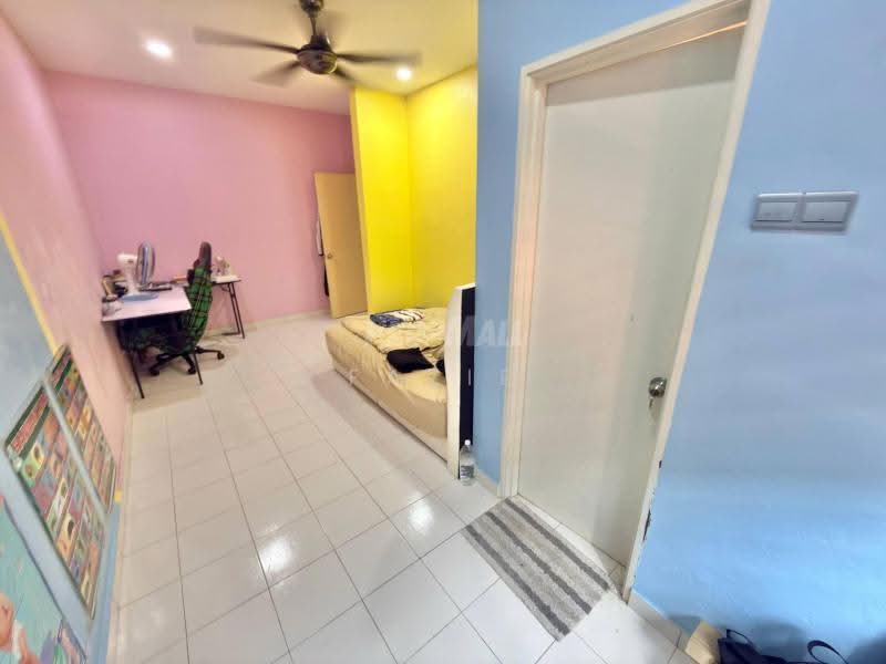 2-storey Terraced House for Sale in Alam Budiman (Shah Alam) - Fazie Noor - Bedroom - PropertyGuru.com.my