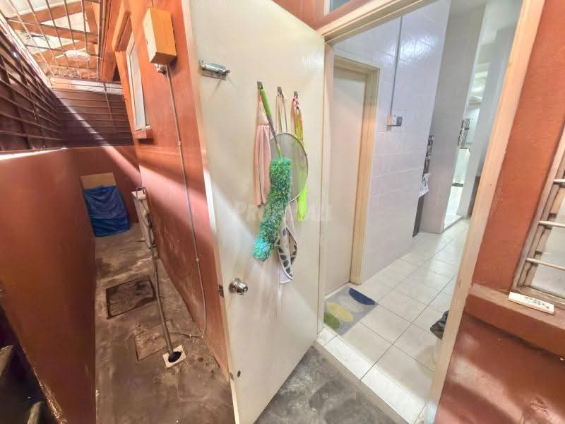 2-storey Terraced House for Sale in Alam Budiman (Shah Alam) - Fazie Noor - Corridor - PropertyGuru.com.my