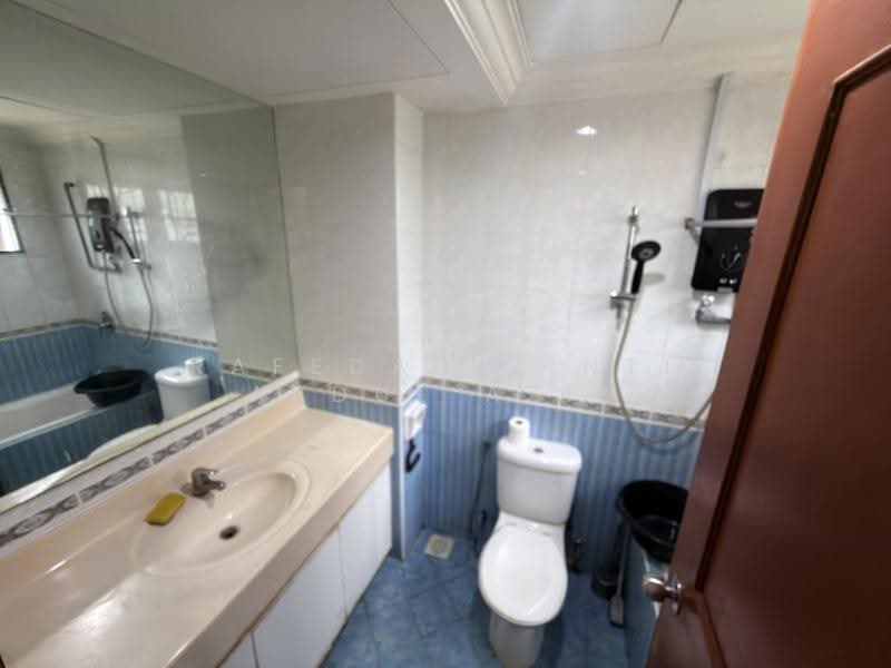 Condominium for Sale at Cyber Heights Villa - Rafedah Binti Abdul Aziz - Bathroom - PropertyGuru.com.my