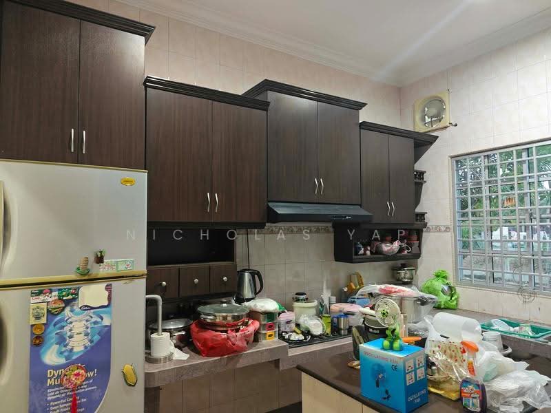 Bungalow House for Sale in Sungai Pelek (Selangor) - Nicholas Yap - Kitchen - PropertyGuru.com.my