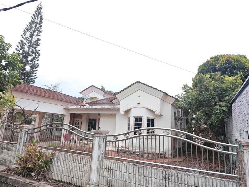 Bungalow House for Sale in Sungai Pelek (Selangor) - Nicholas Yap - Exterior - PropertyGuru.com.my
