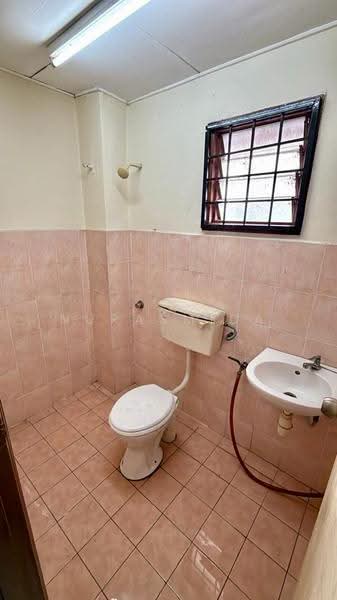2-storey Terraced House for Sale in Jenjarom (Selangor) - Nurasmida Abdul Sattar - Bathroom - PropertyGuru.com.my
