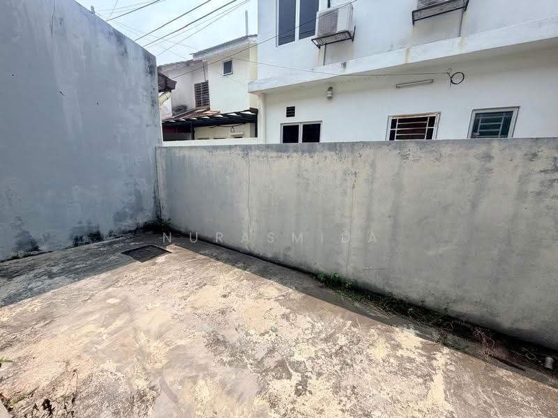 2-storey Terraced House for Sale in Jenjarom (Selangor) - Nurasmida Abdul Sattar - Exterior - PropertyGuru.com.my