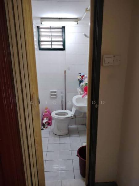 Pangsapuri untuk Dijual di SD Apartments - Alicia Soo - Bathroom - PropertyGuru.com.my