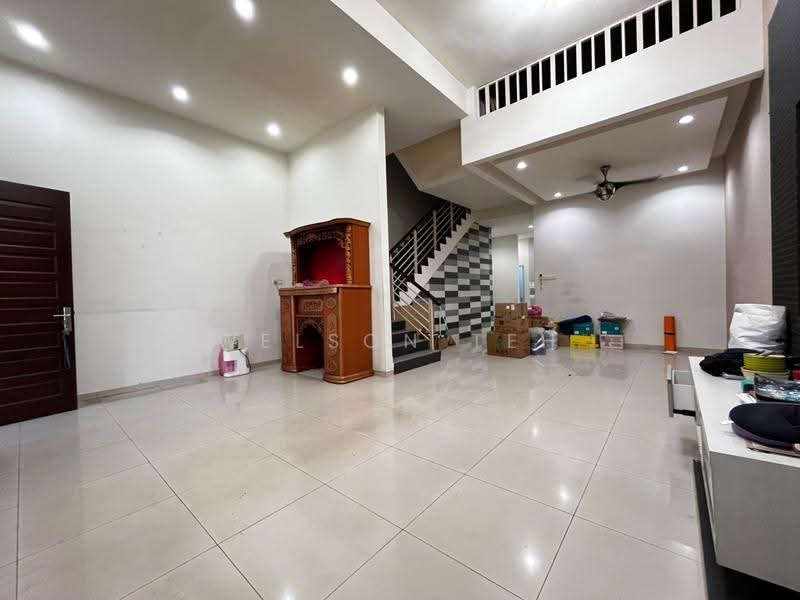 Rumah Teres 3-Tingkat untuk Dijual di Jelutong (Penang) - Welson Teh - Living Room - PropertyGuru.com.my