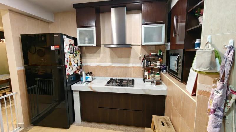 Kondominium untuk Disewa di Riana Green Condominium - Brahmma . - Kitchen - PropertyGuru.com.my
