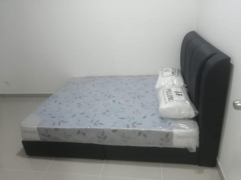 Kediaman Servis untuk Disewa di MKH Boulevard II - Jeff Cheah - Bedroom - PropertyGuru.com.my
