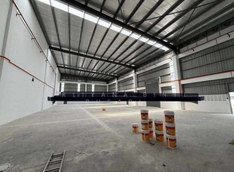 Factory for Rent in Sungai Manggis (Banting) - Nurliyana Binti Busari - Interior - PropertyGuru.com.my