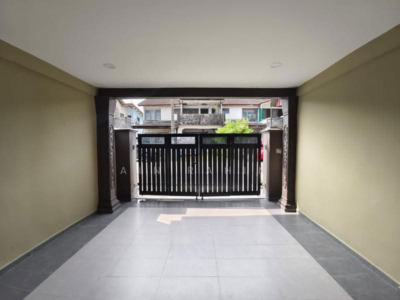 2-storey Terraced House for Sale in Senai (Johor) - AIN RAHIM - Exterior - PropertyGuru.com.my