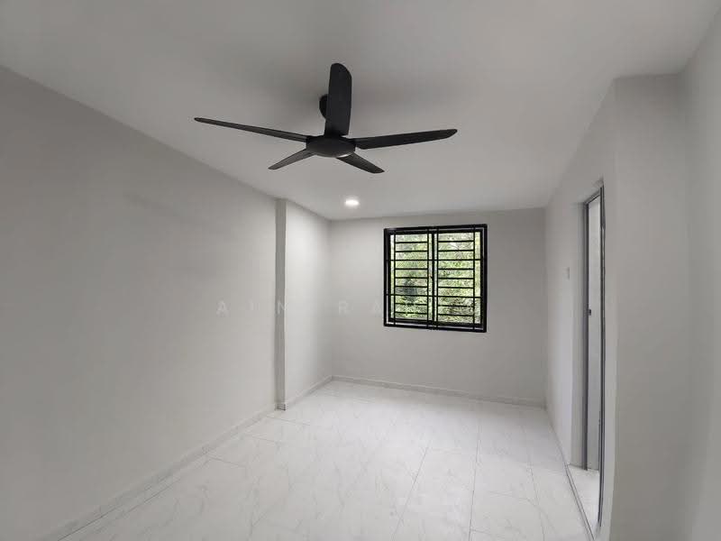 2-storey Terraced House for Sale in Senai (Johor) - AIN RAHIM - Interior - PropertyGuru.com.my