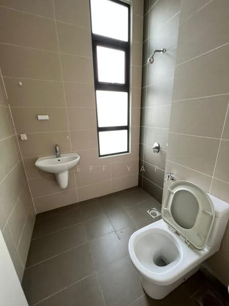 Rumah Kluster untuk Disewa di Eco Botanic (Iskandar Puteri (Nusajaya)) - Jeff Yap - Bathroom - PropertyGuru.com.my