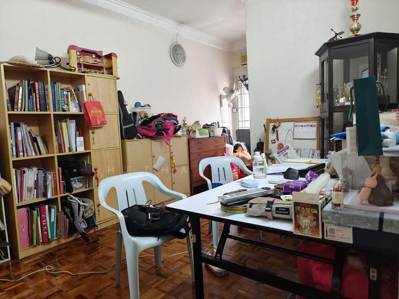Rumah Teres 3-Tingkat untuk Dijual di Batu 9 (Cheras) - Hetha Chan - Study - PropertyGuru.com.my