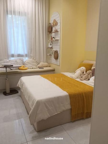 Kondominium untuk Dijual di Sanderling Lakefront - Siti Haila - Bedroom - PropertyGuru.com.my