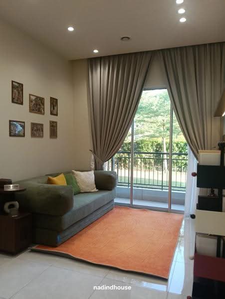 Kondominium untuk Dijual di Sanderling Lakefront - Siti Haila - Living Room - PropertyGuru.com.my