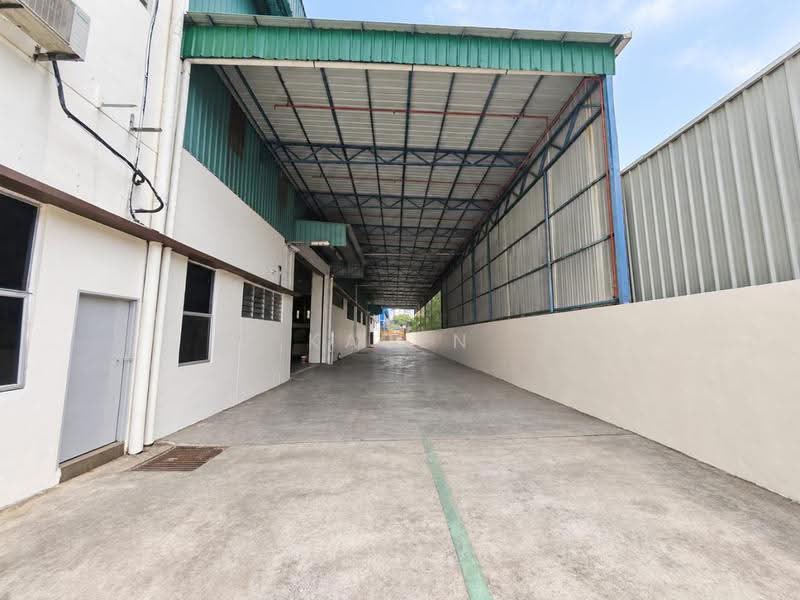 Kilang Terpisah untuk Disewa di Taman Perindustrian Desa Plentong (Masai) - Karen Heng - PropertyGuru.com.my