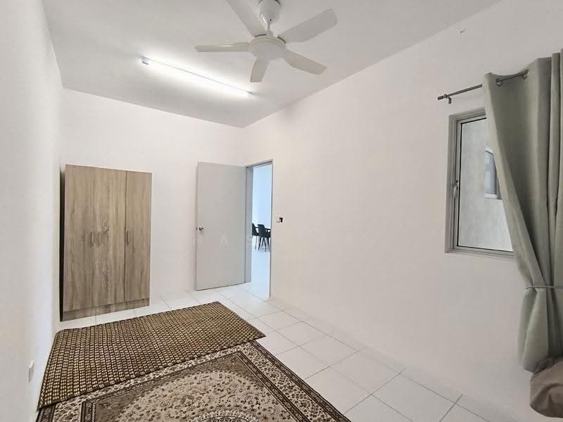 Kondominium untuk Disewa di Residensi Sateria - Hasniza Ibrahim - Bedroom - PropertyGuru.com.my