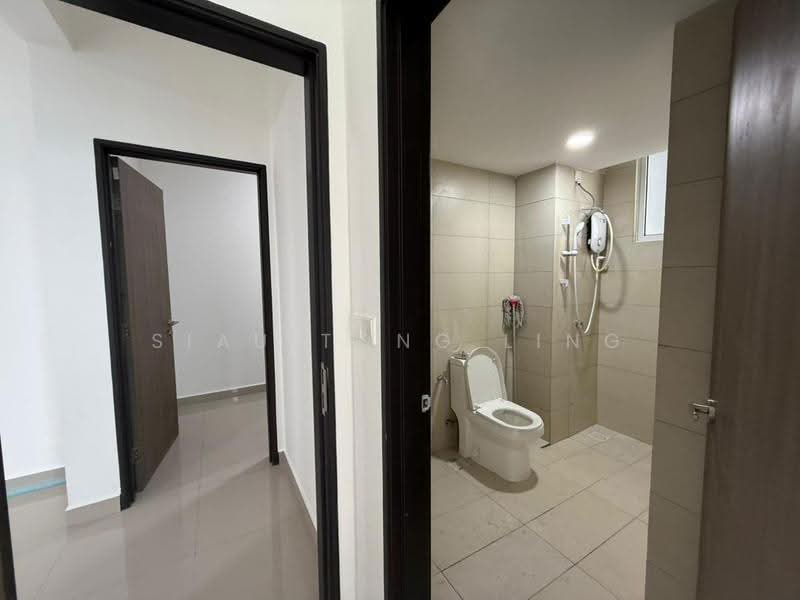 Service Residence for Rent at Vista Tiara (MBW Bay) - Siau Tong Ling - Bathroom - PropertyGuru.com.my