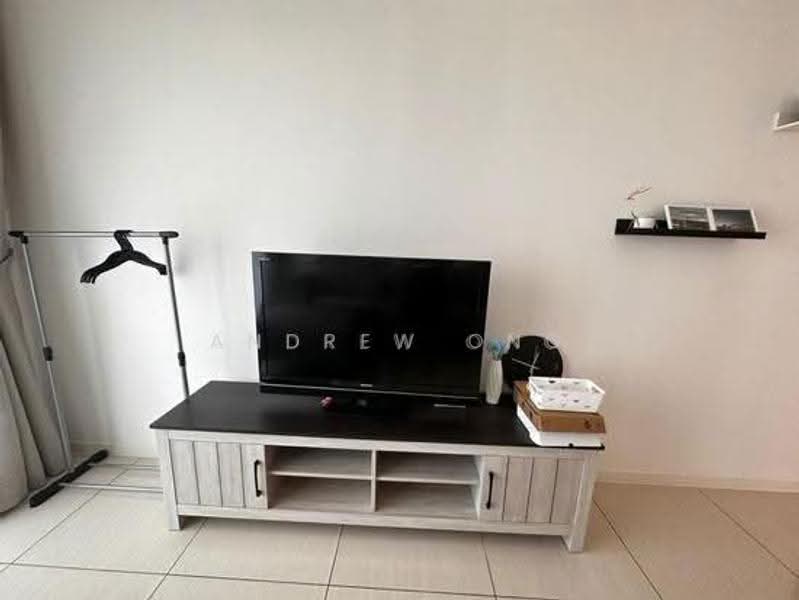 Condominium for Rent at Queens Residences Q2 @ Queens Waterfront - Andrew Ong - Living Room - PropertyGuru.com.my