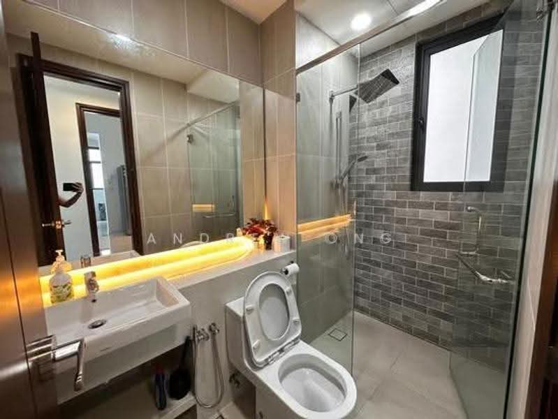 Condominium for Rent at Queens Residences Q2 @ Queens Waterfront - Andrew Ong - Bathroom - PropertyGuru.com.my