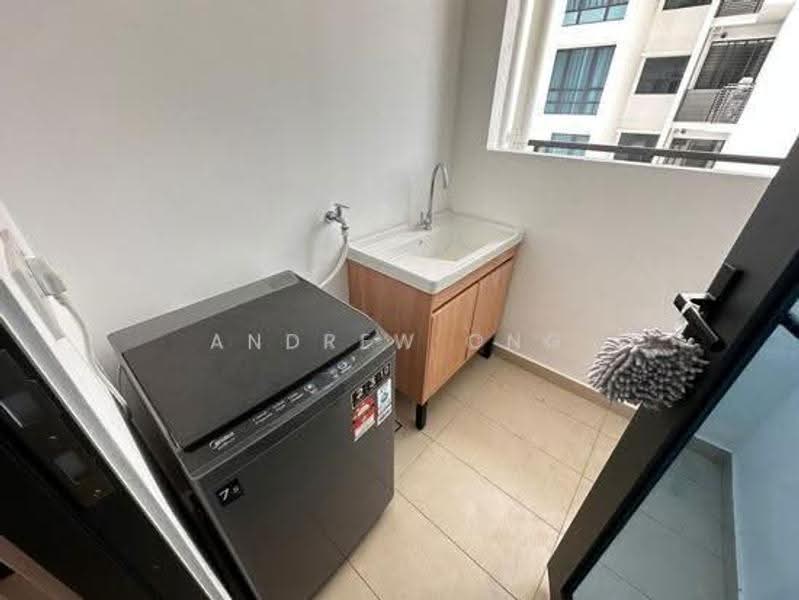 Condominium for Rent at Queens Residences Q2 @ Queens Waterfront - Andrew Ong - Balcony - PropertyGuru.com.my