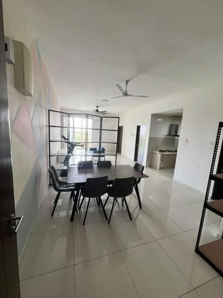 Kediaman Servis untuk Disewa di Suria Putra - Leon Fang - Dining Room - PropertyGuru.com.my