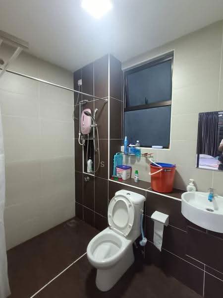 Pangsapuri untuk Disewa di Seri Austin Residence (Pangsapuri Seri Austin) - SJ CHAN - Bathroom - PropertyGuru.com.my