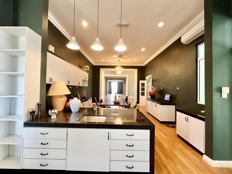 Bungalow House for Sale in Leisure Farm (Gelang Patah) - Jacob Koh - Kitchen - PropertyGuru.com.my