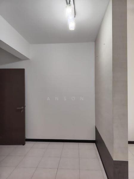Pangsapuri untuk Disewa di Molek Pine 1 - Anson Chua - Entrance - PropertyGuru.com.my