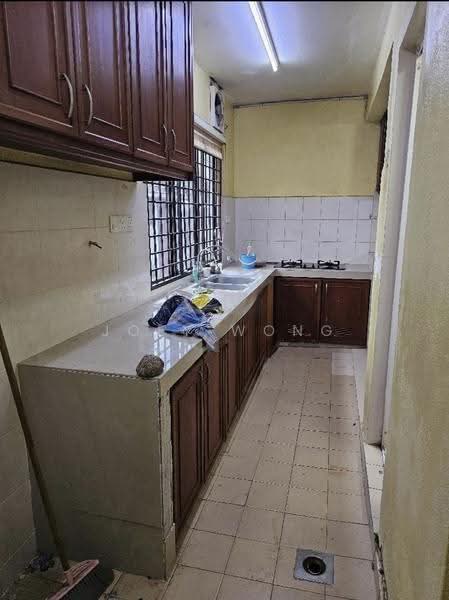 Rumah Teres 2-Tingkat untuk Dijual di Bandar Bukit Puchong (Puchong) - Joey Wong - Kitchen - PropertyGuru.com.my