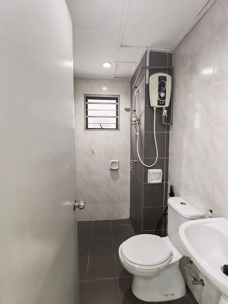 Kondominium untuk Disewa di One Damansara - PeiGee . - Bathroom - PropertyGuru.com.my