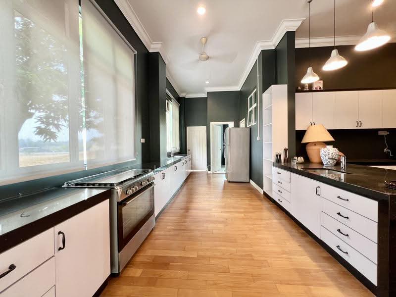 Bungalow House for Rent in Leisure Farm (Gelang Patah) - Jacob Koh - Kitchen - PropertyGuru.com.my
