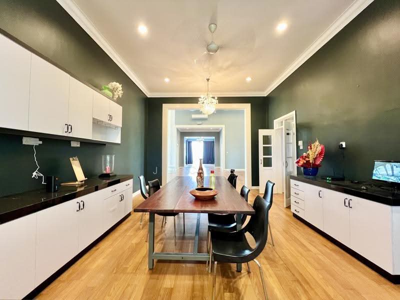Bungalow House for Rent in Leisure Farm (Gelang Patah) - Jacob Koh - Dining Room - PropertyGuru.com.my