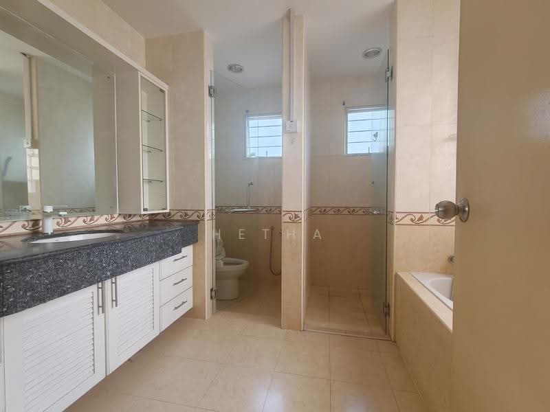 3-storey Terraced House for Sale in Taman Bukit Segar Jaya 2 (Cheras) - Hetha Chan - Bathroom - PropertyGuru.com.my